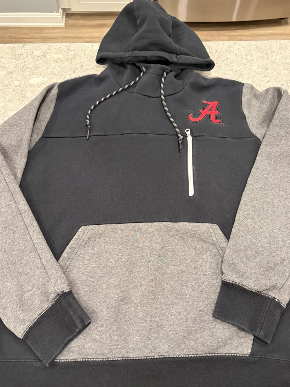 Alabama Crimson Tide Nike Colorblock Pullover Hoodie - Black & Gray-XL